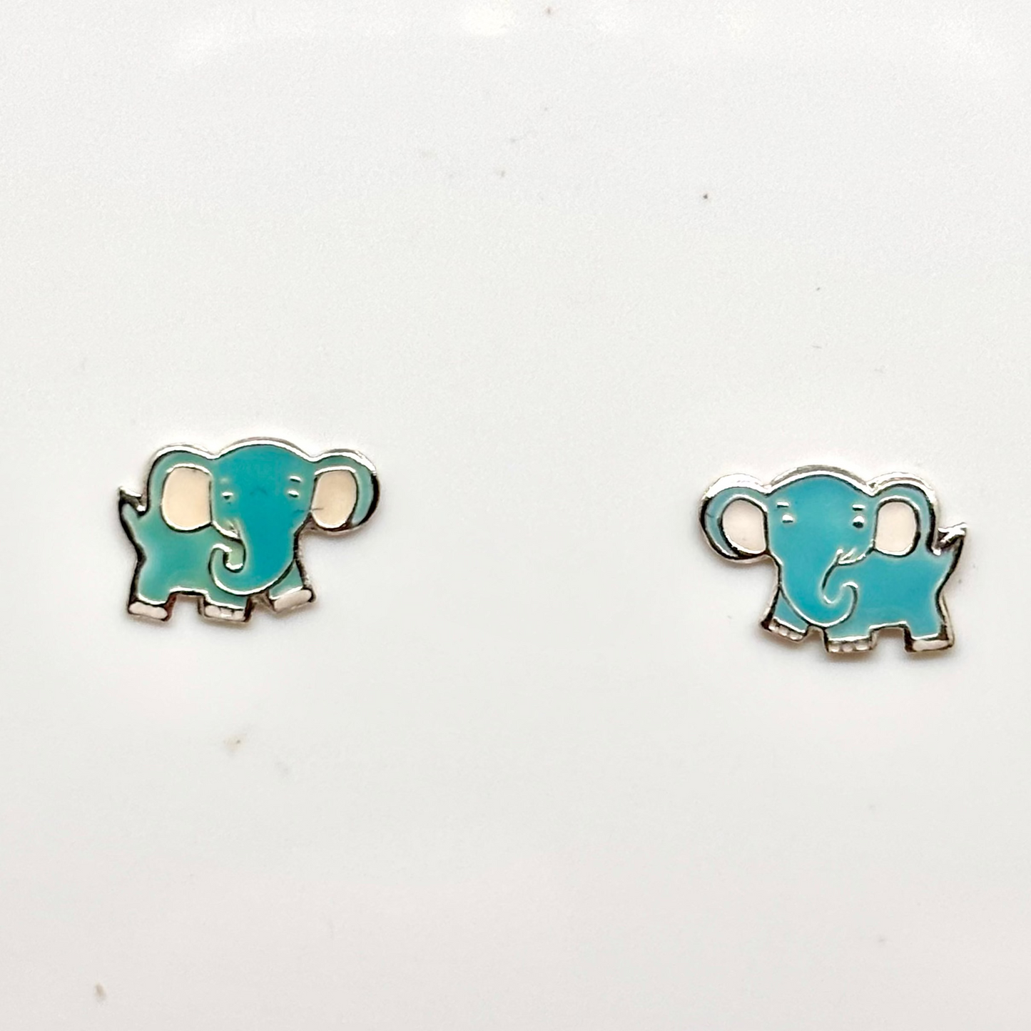 Elephant Ear Studs - Pixi Daisy