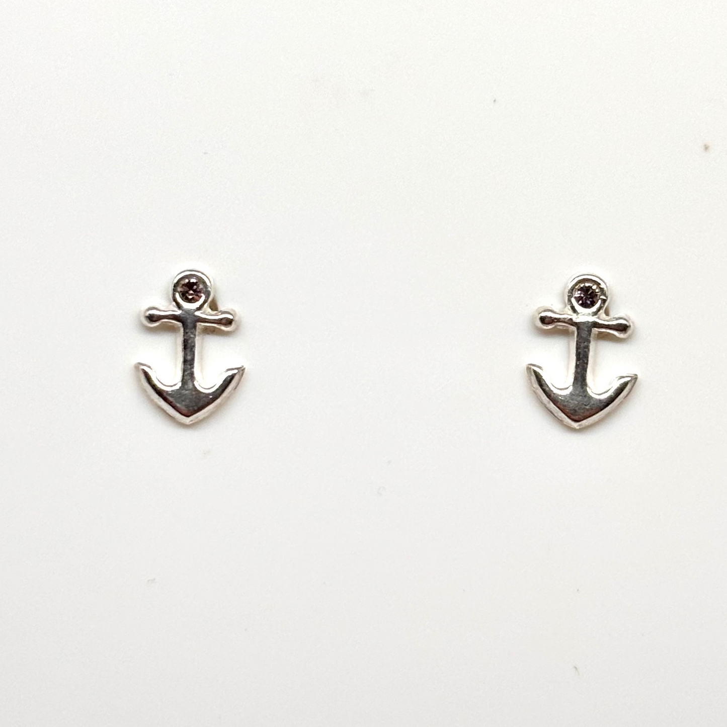 Silver anchor ear studs from Pixi Daisy