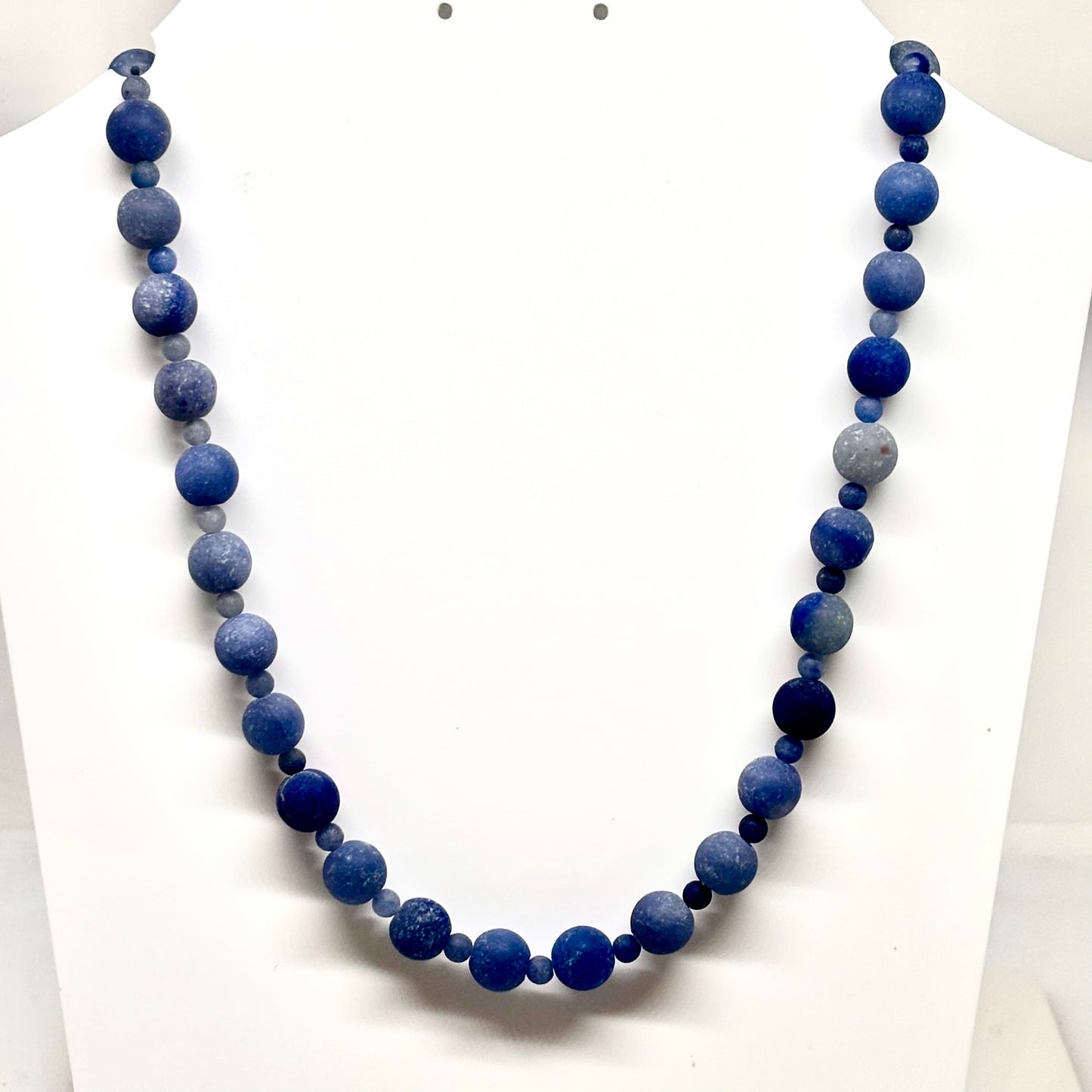 Aventurine necklace from Pixi Daisy