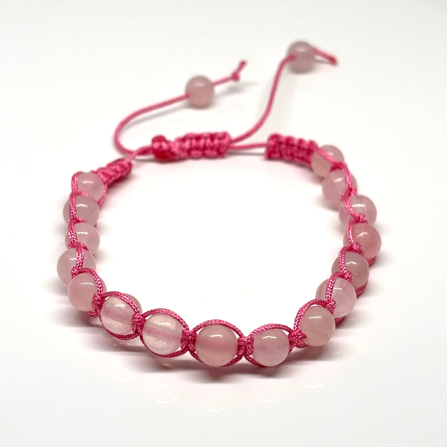 Rose quartz macrame bracelet from Pixi Daisy