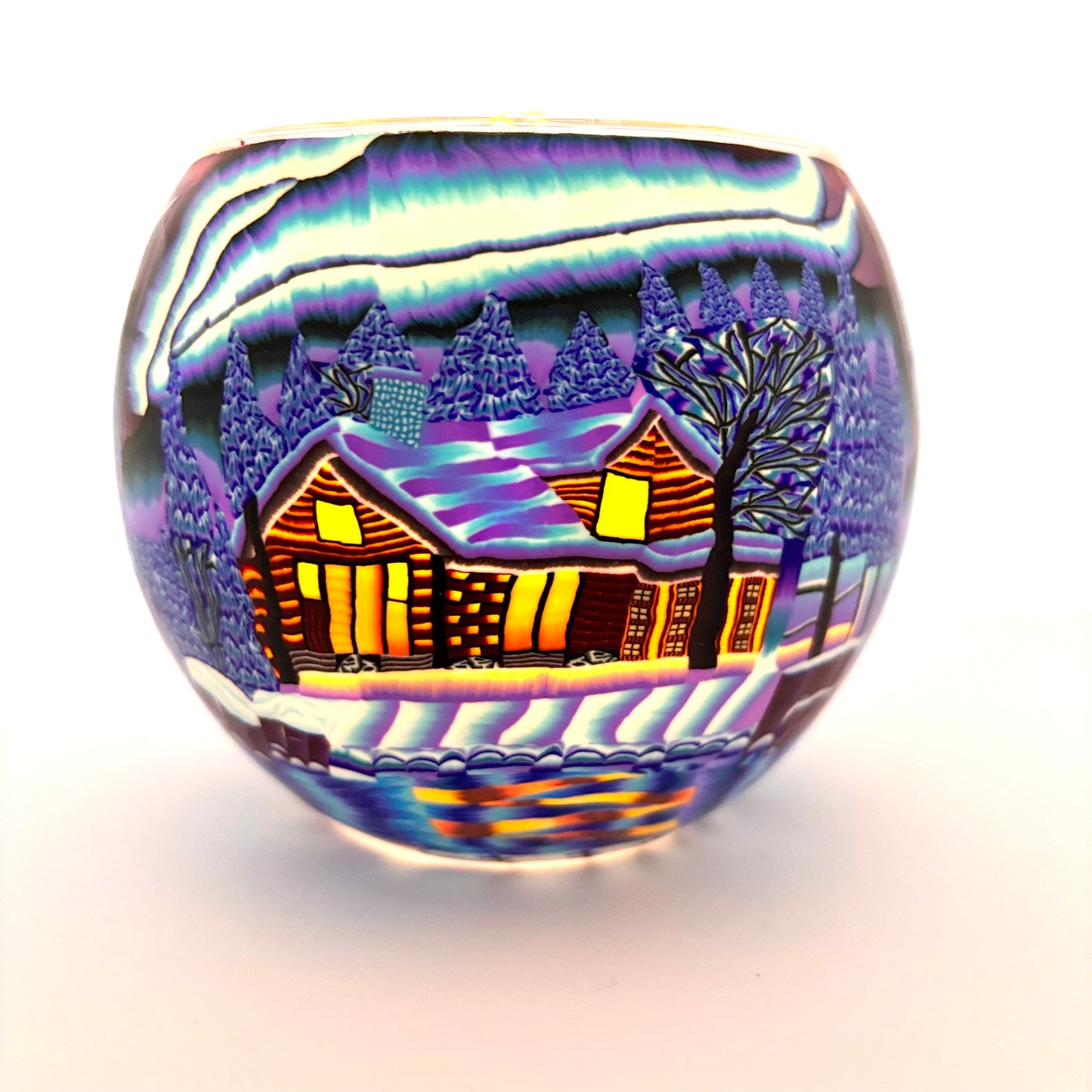 Northern Lights scene globe tea light holder from Pixi Daisy