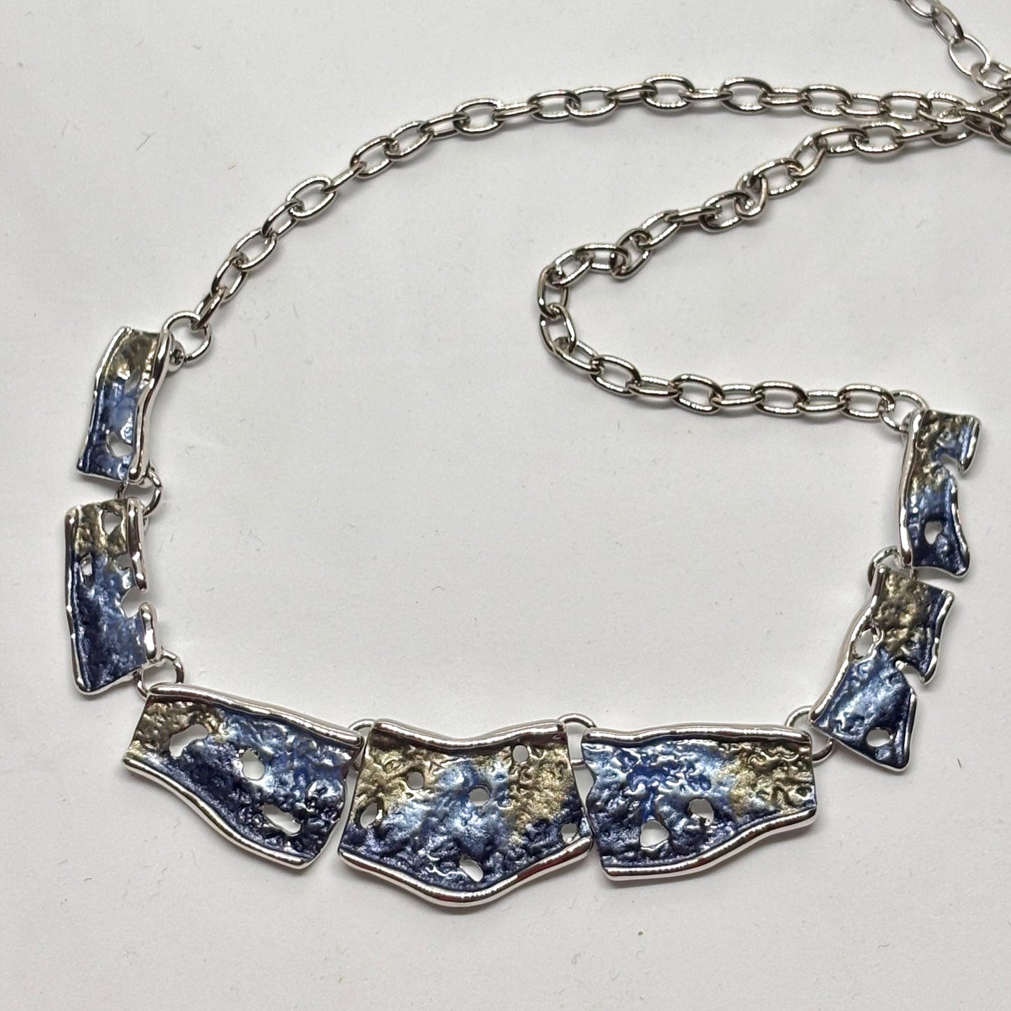Miss Milly blue and grey necklace from Pixi Daisy