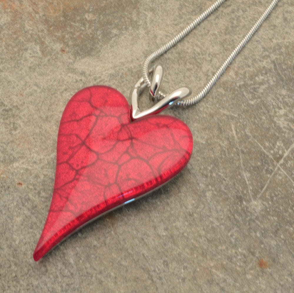 Miss Milly Scarlet Red heart pendant from Pixi Daisy