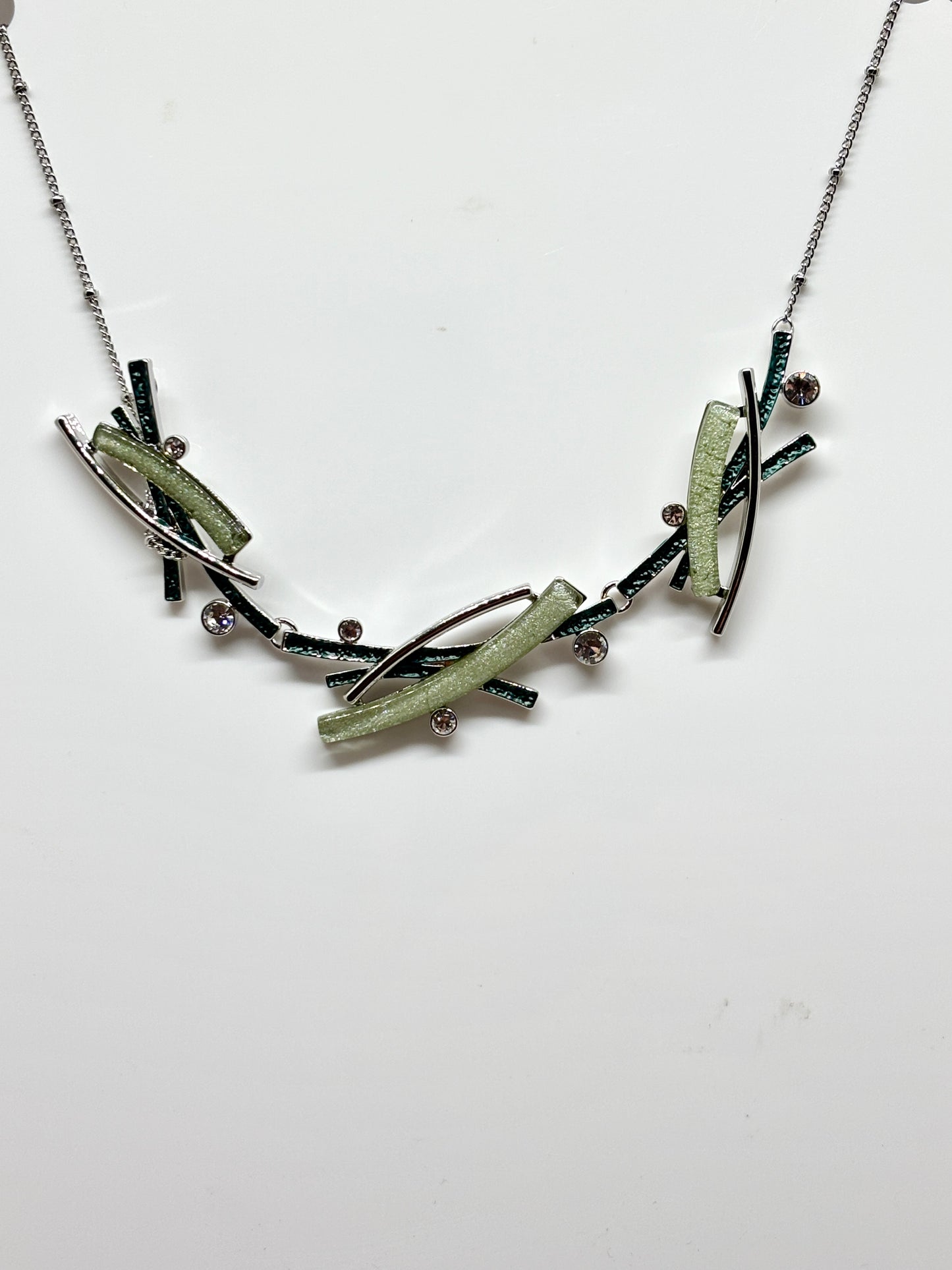 Miss Milly Foaming sea necklace from Pixi Daisy