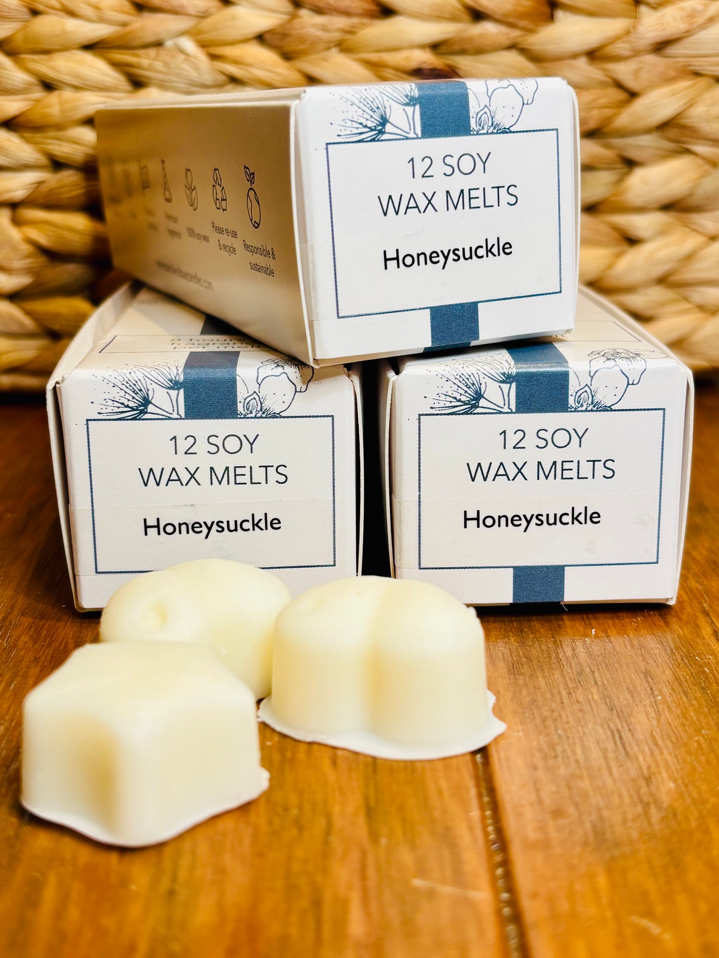 Sandwick Bay Honeysuckle wax melts from Pixi Daisy