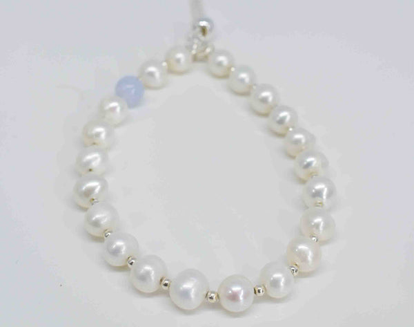 Handmade Freshwater Pearl Bracelet - Pixi Daisy