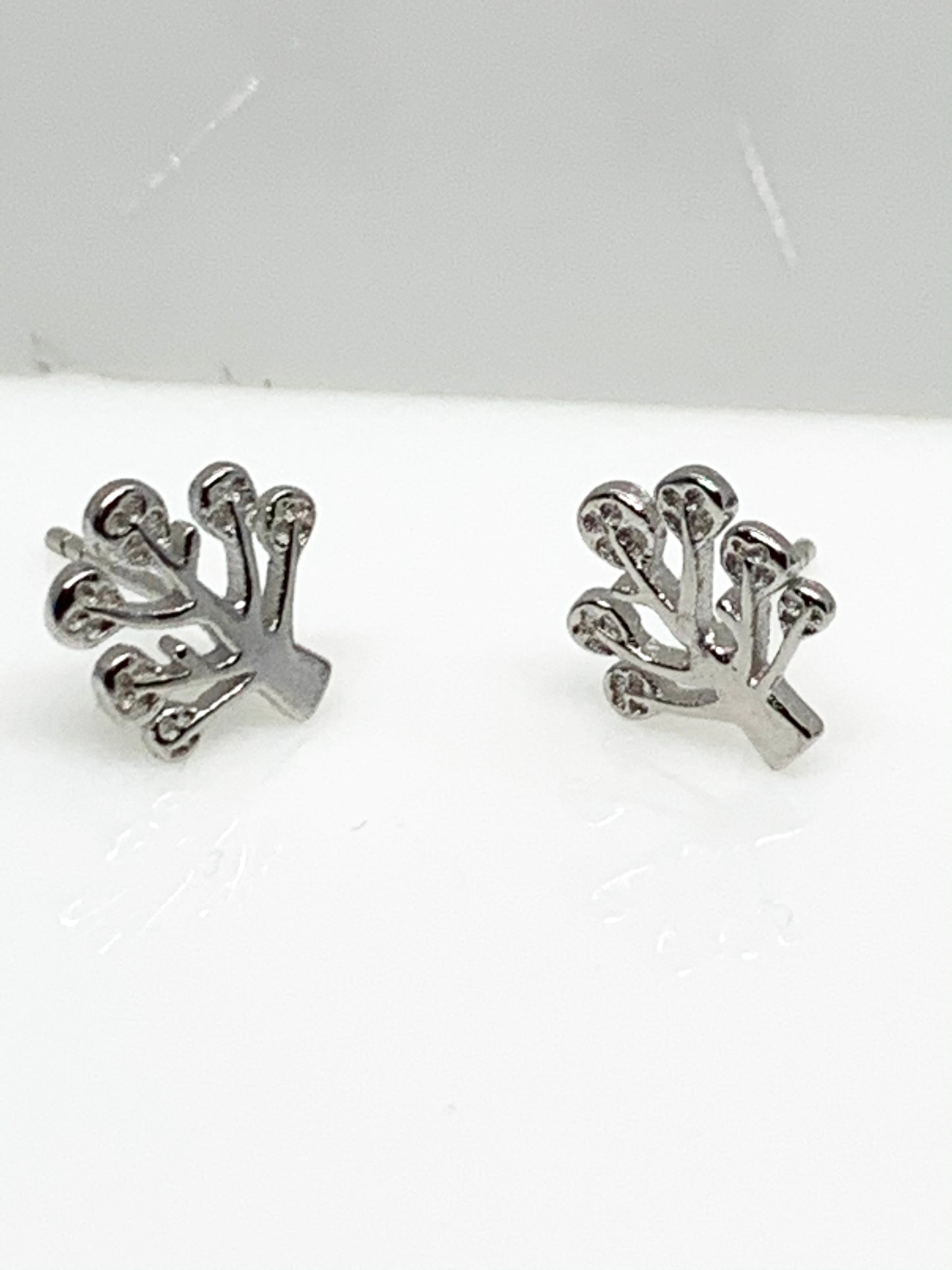 Silver Tree Ear Studs from Pixi Daisy