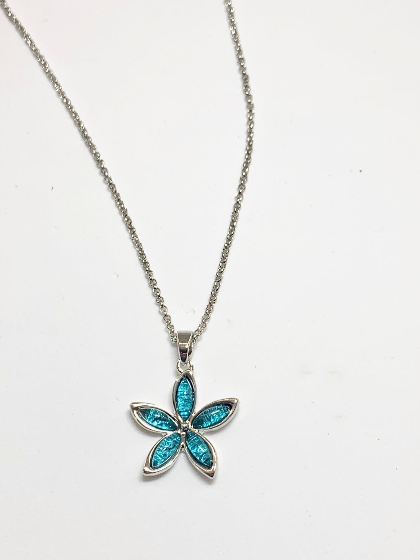 Miss Milly Aqua Flower Pendant - pixi-daisy
