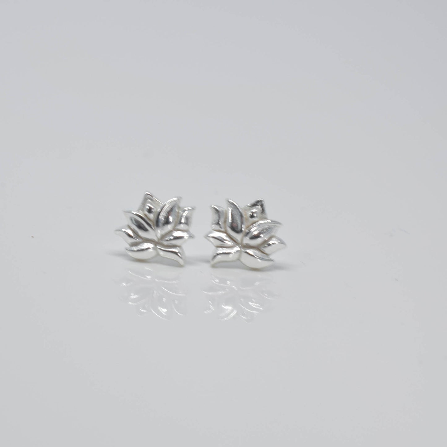 lotus flower ear studs - Pixi Daisy