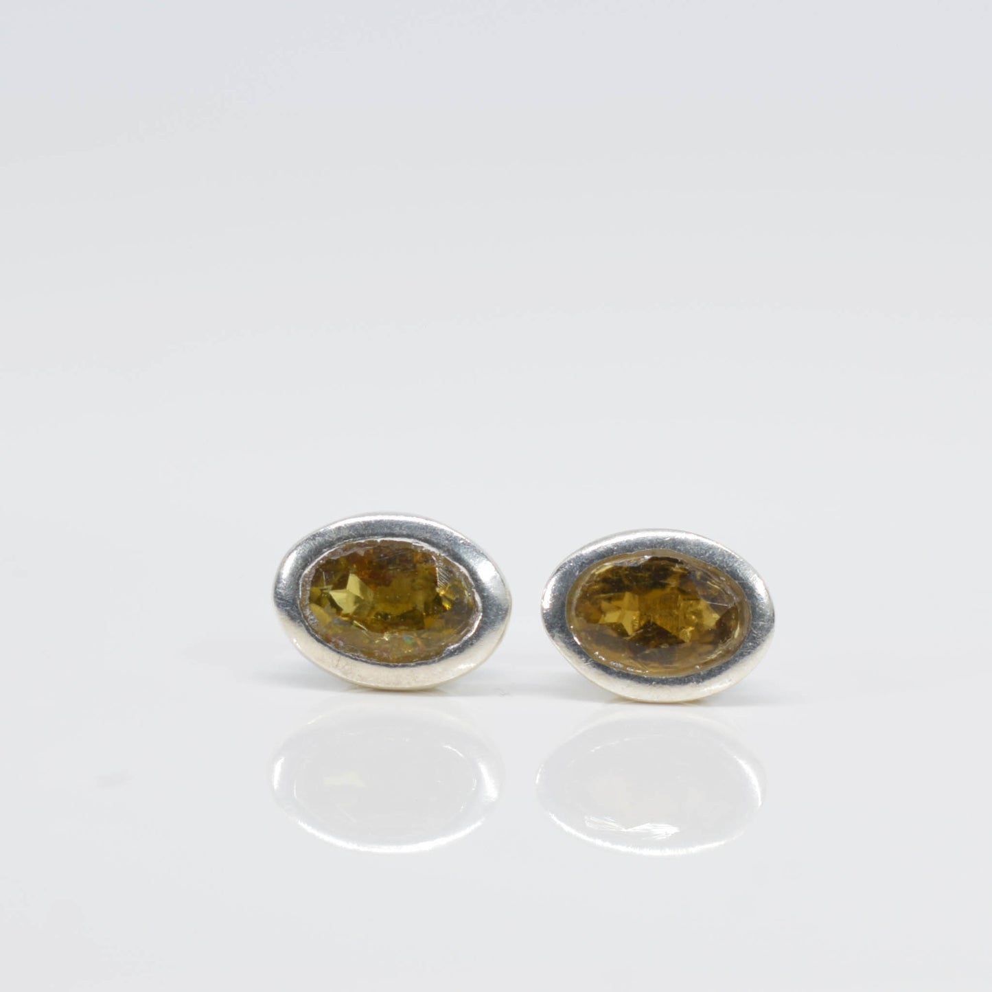 Brown Tourmaline Ear Studs - Pixi Daisy