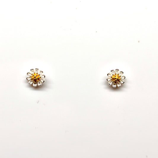 Daisy Flower Ear Studs