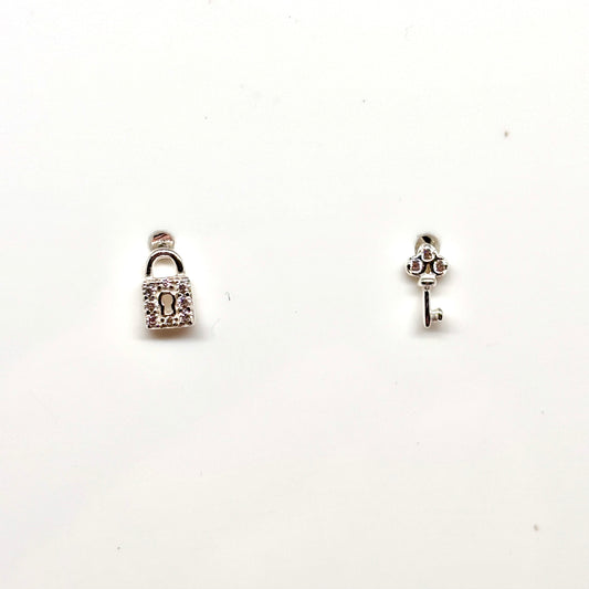 Silver padlock and key charm from Pixi Daisy