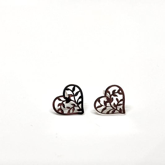 Heart earrings with vine design from Pixi Daisy