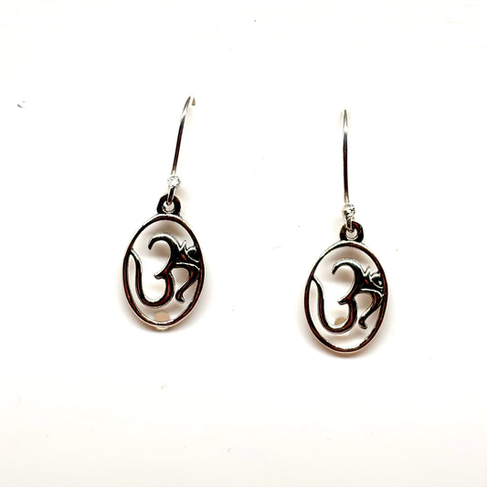 Dangly Om symbol Sterling Silver earrings from Pixi Daisy