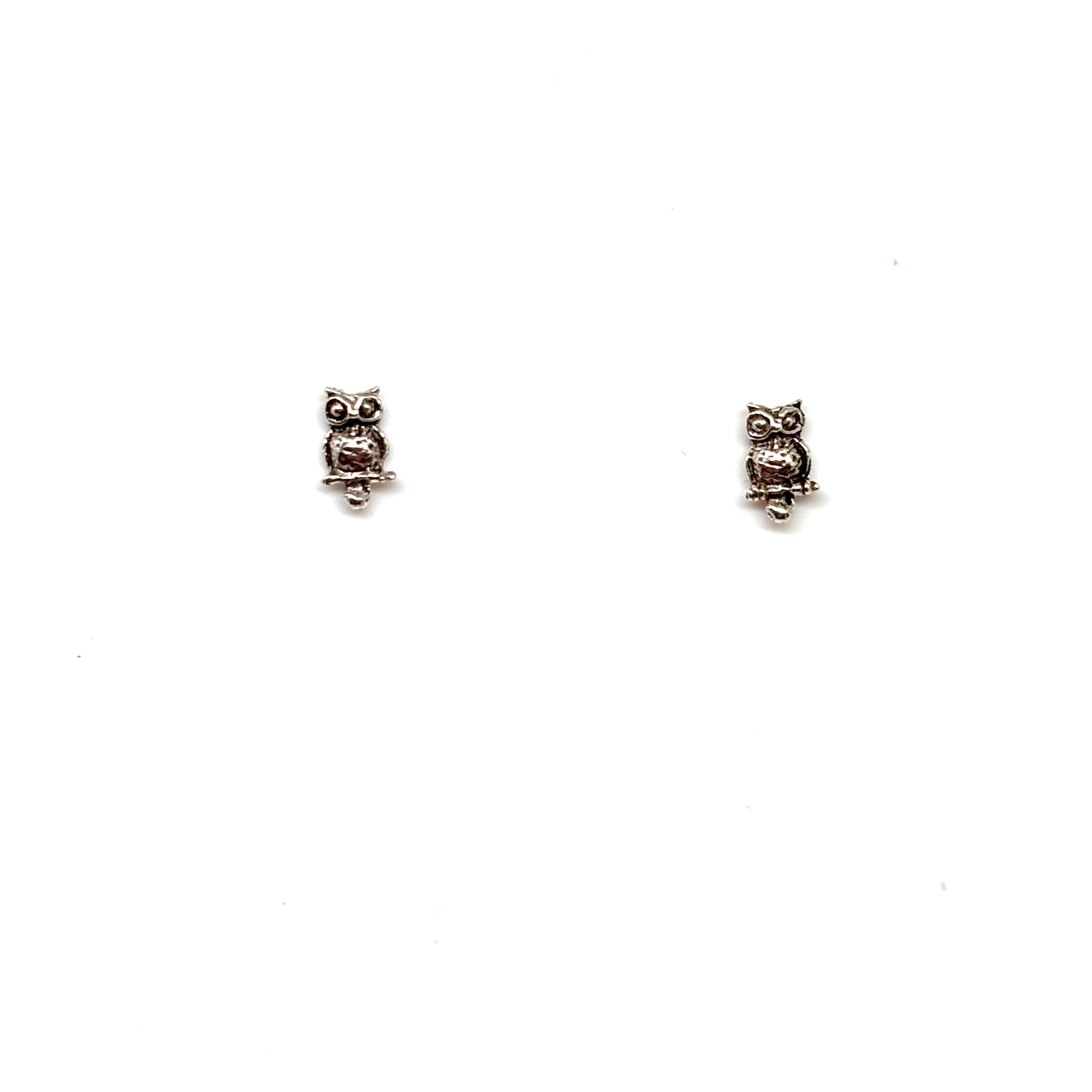 Owl stud earrings from Pixi Daisy
