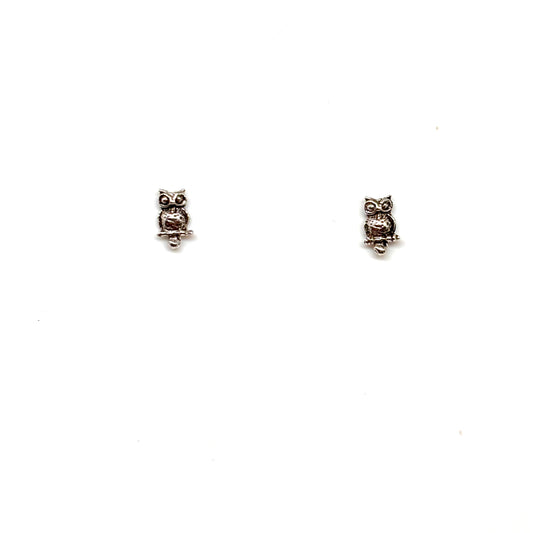 Owl stud earrings from Pixi Daisy