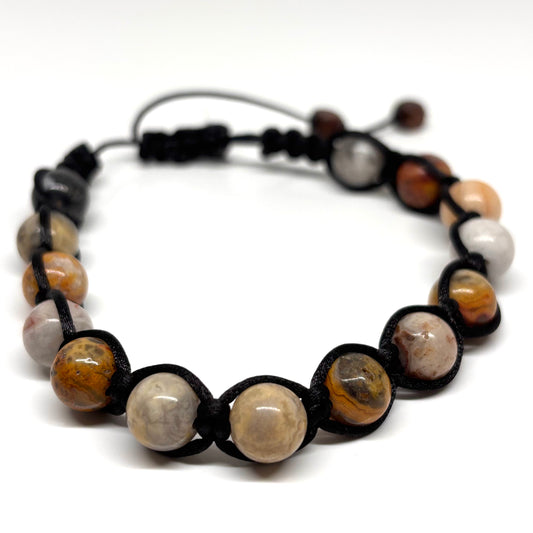 Crazy Lace Agate macrame bracelet from Pixi Daisy