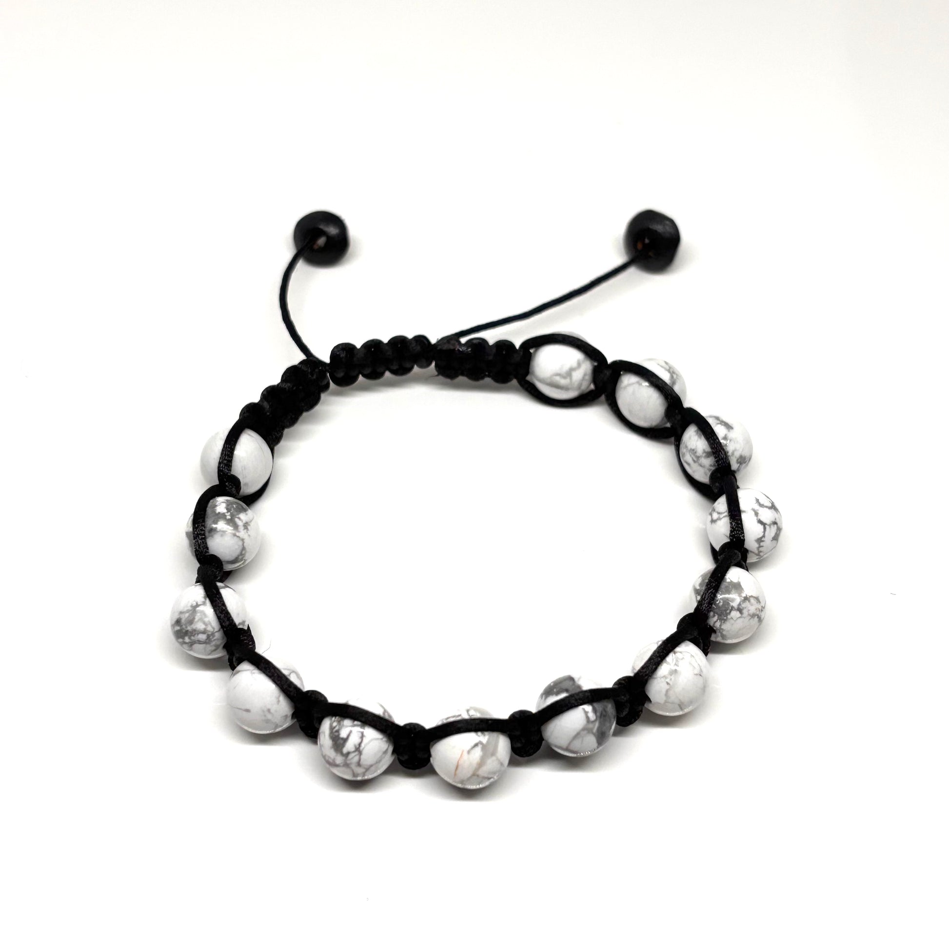 Apatite macrame bracelet from Pixi Daisy