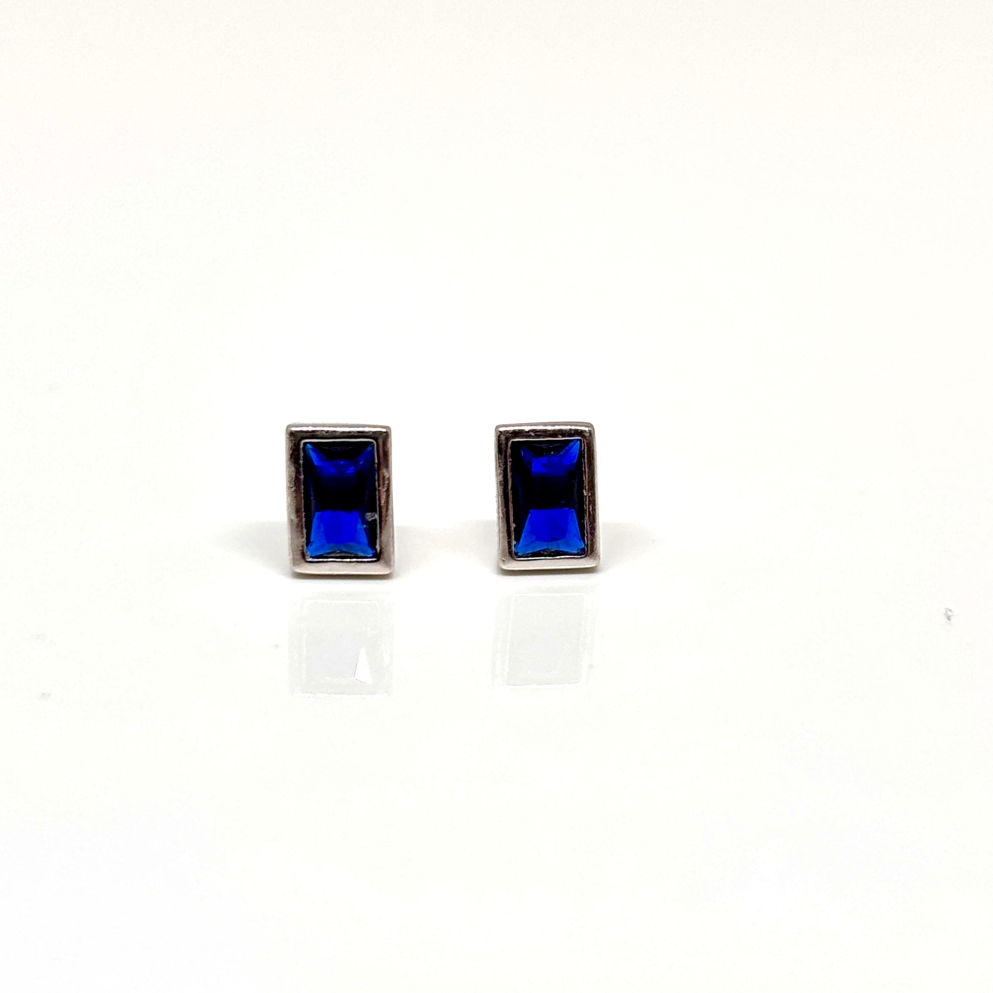 Crystal blue oblong earrings from Pixi Daisy