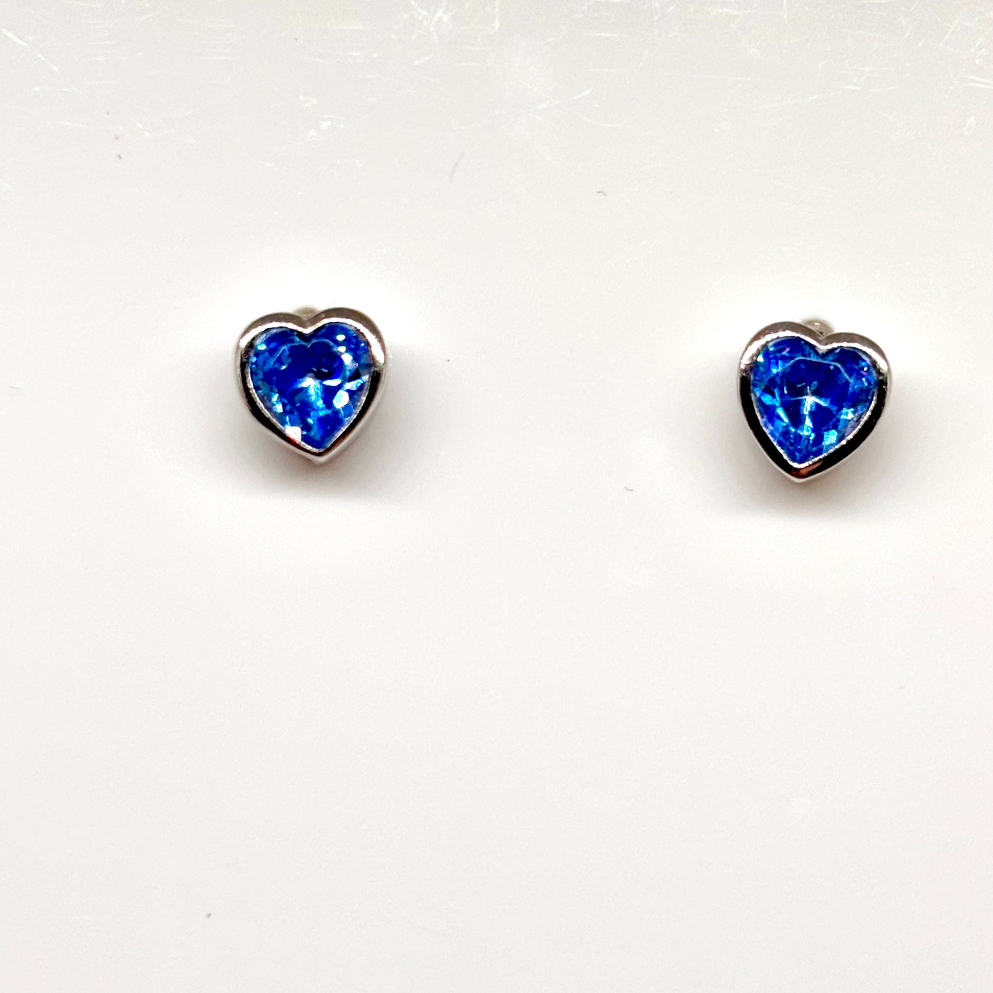 Blue crystal heart ear studs from Pixi Daisy