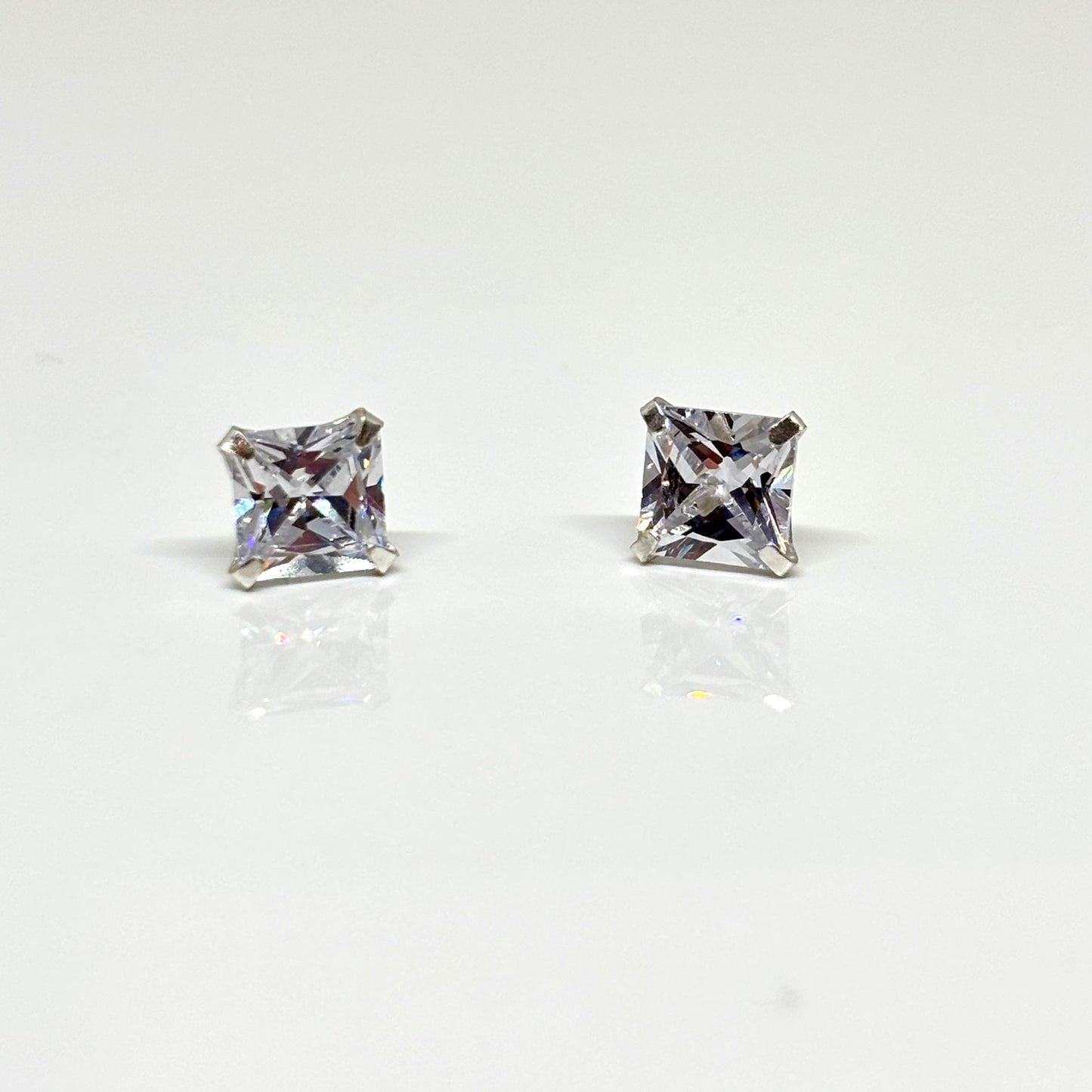 Square crystal ear studs from Pixi Daisy
