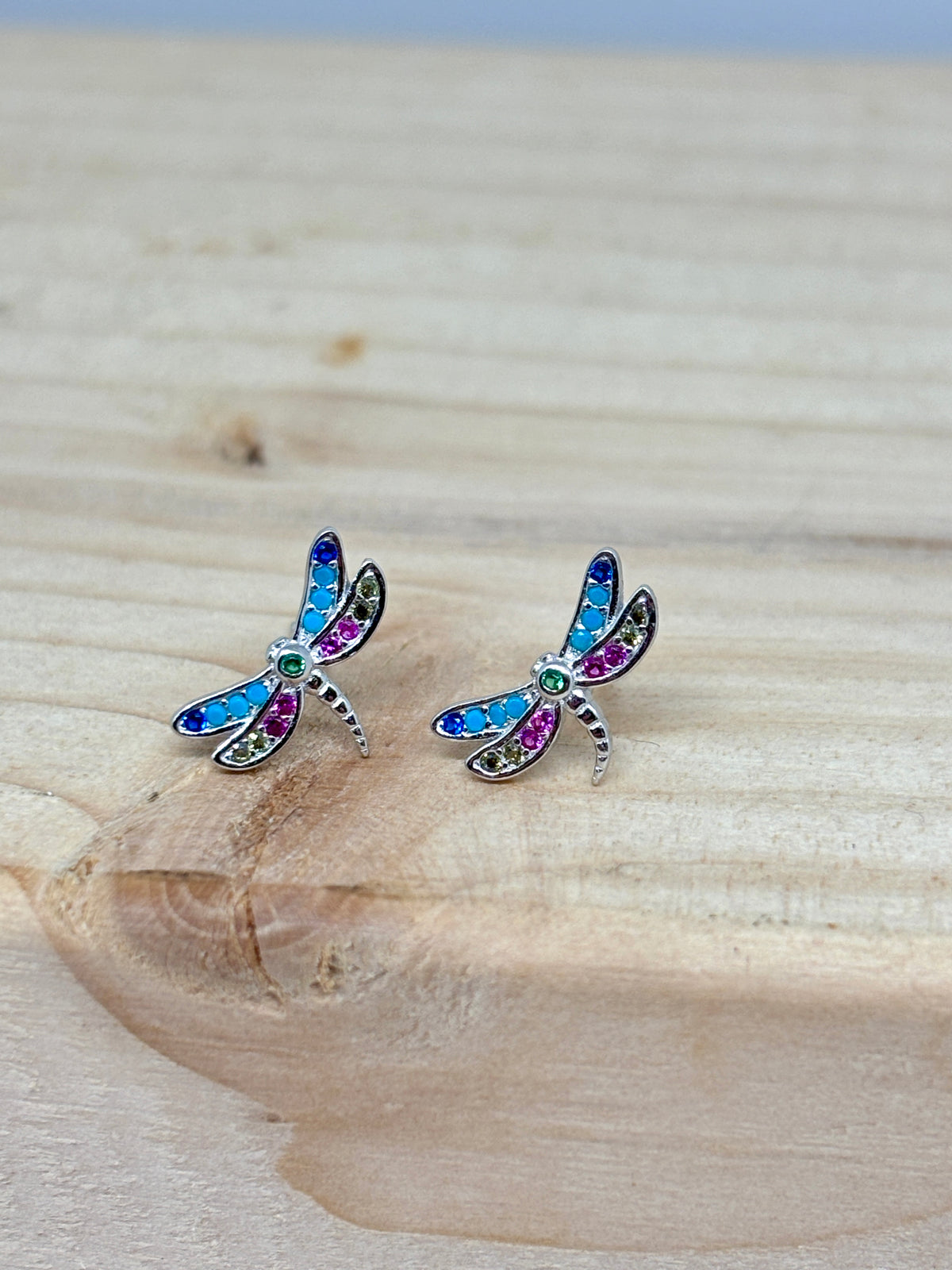 pink/blue crystal dragonfly earrings from pixi daisy