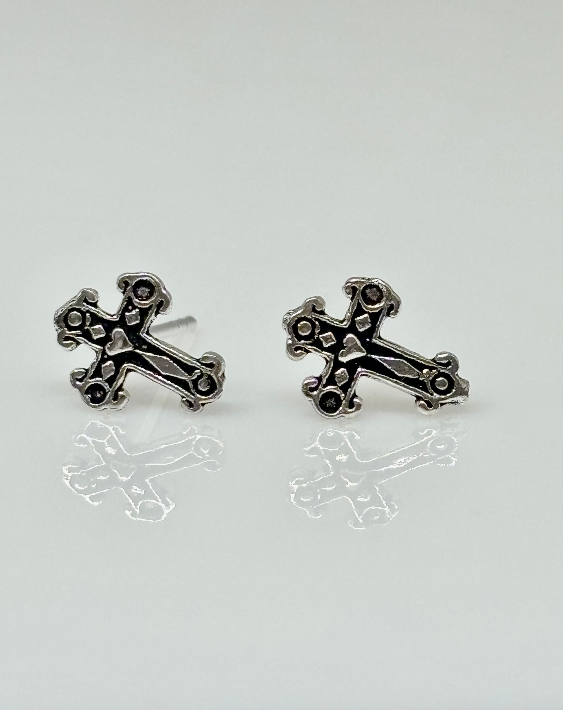 Celtic Cross Ear Studs from Pixi Daisy