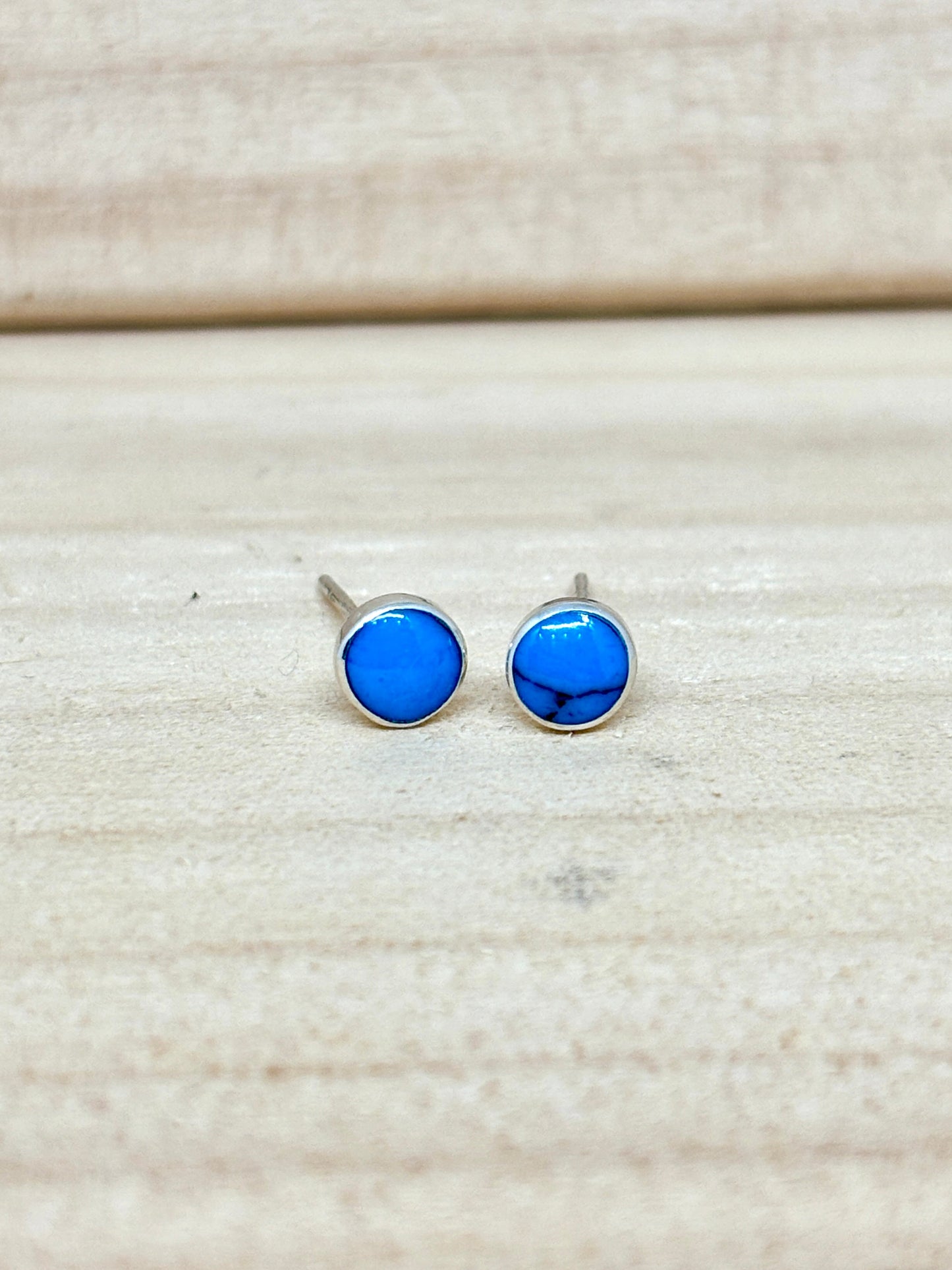 turquoise ear studs from pixi daisy