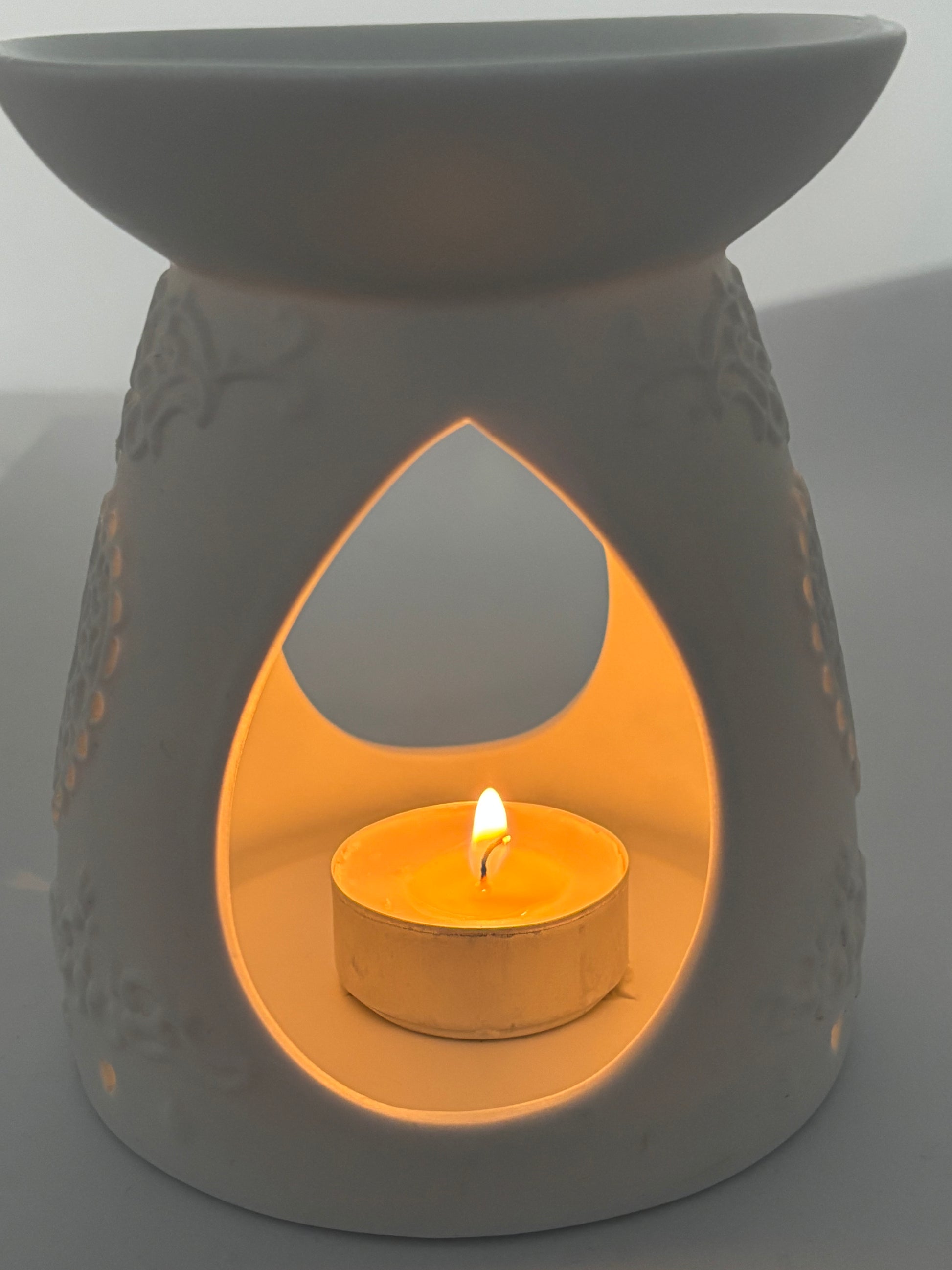 Tree of Life ceramic wax melt/essential oil burner from Pixi Daisy