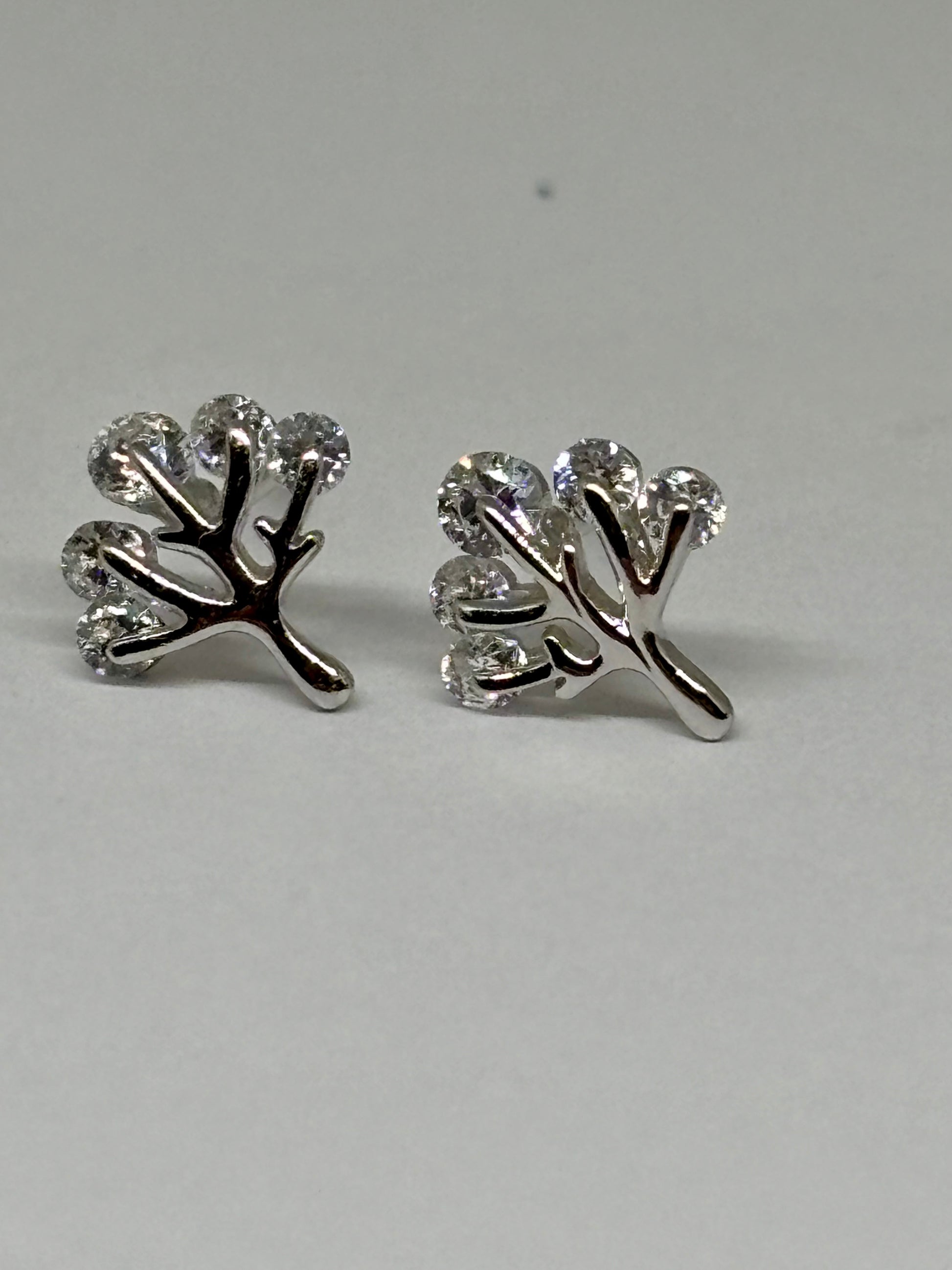 Tree ear studs with crystals from Pixi Daisy