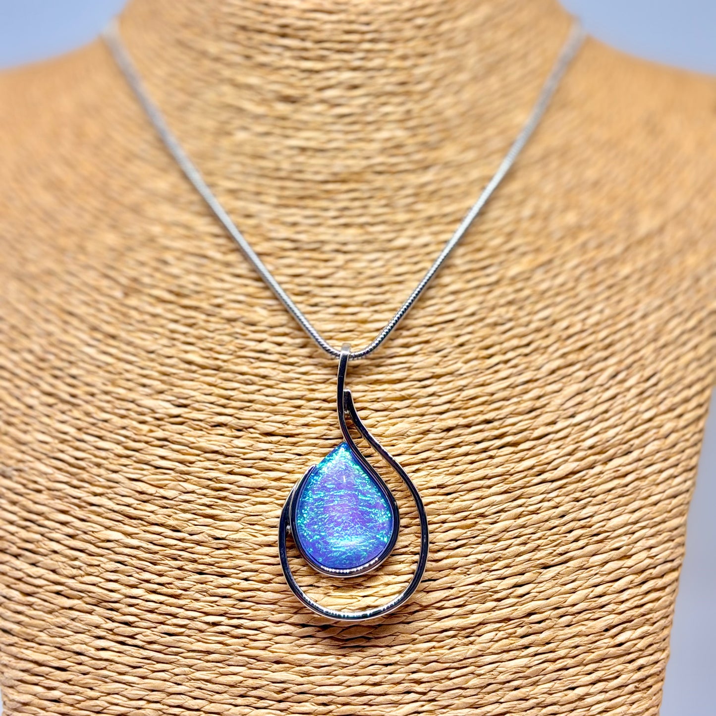 Miss Milly blue green iridescent necklace from Pixi Daisy