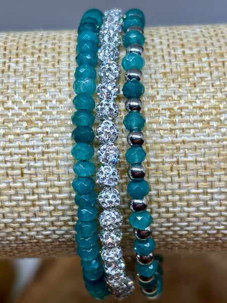 Sparkling Sea Green Jade  Memory Wire Bracelet from Pixi Daisy