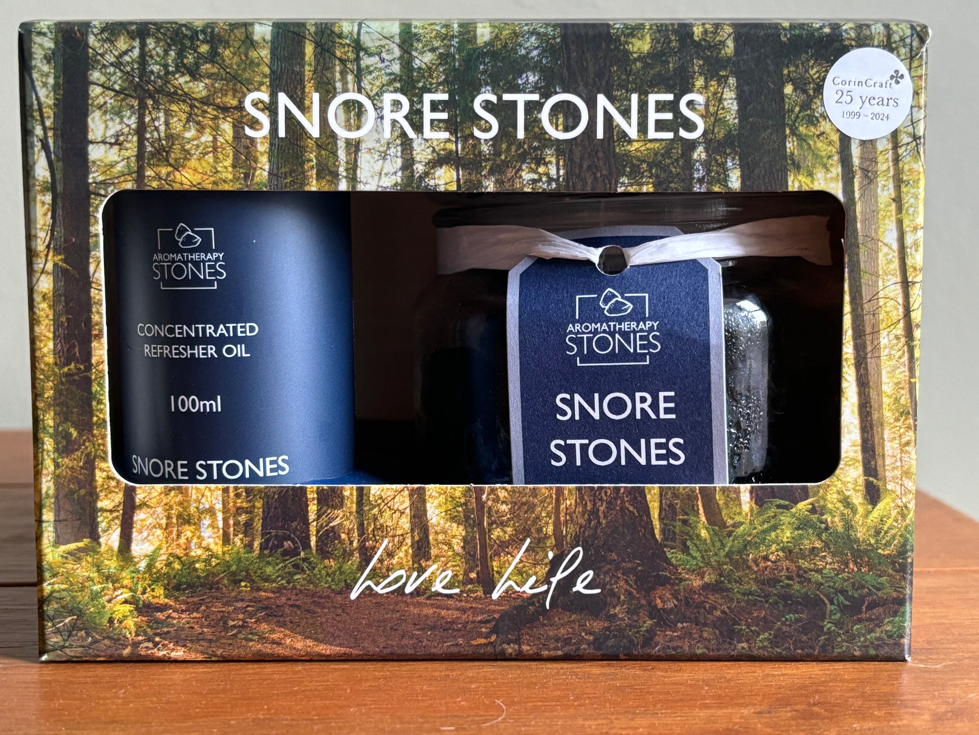 Snore Stones Gift Set from Pixi Daisy