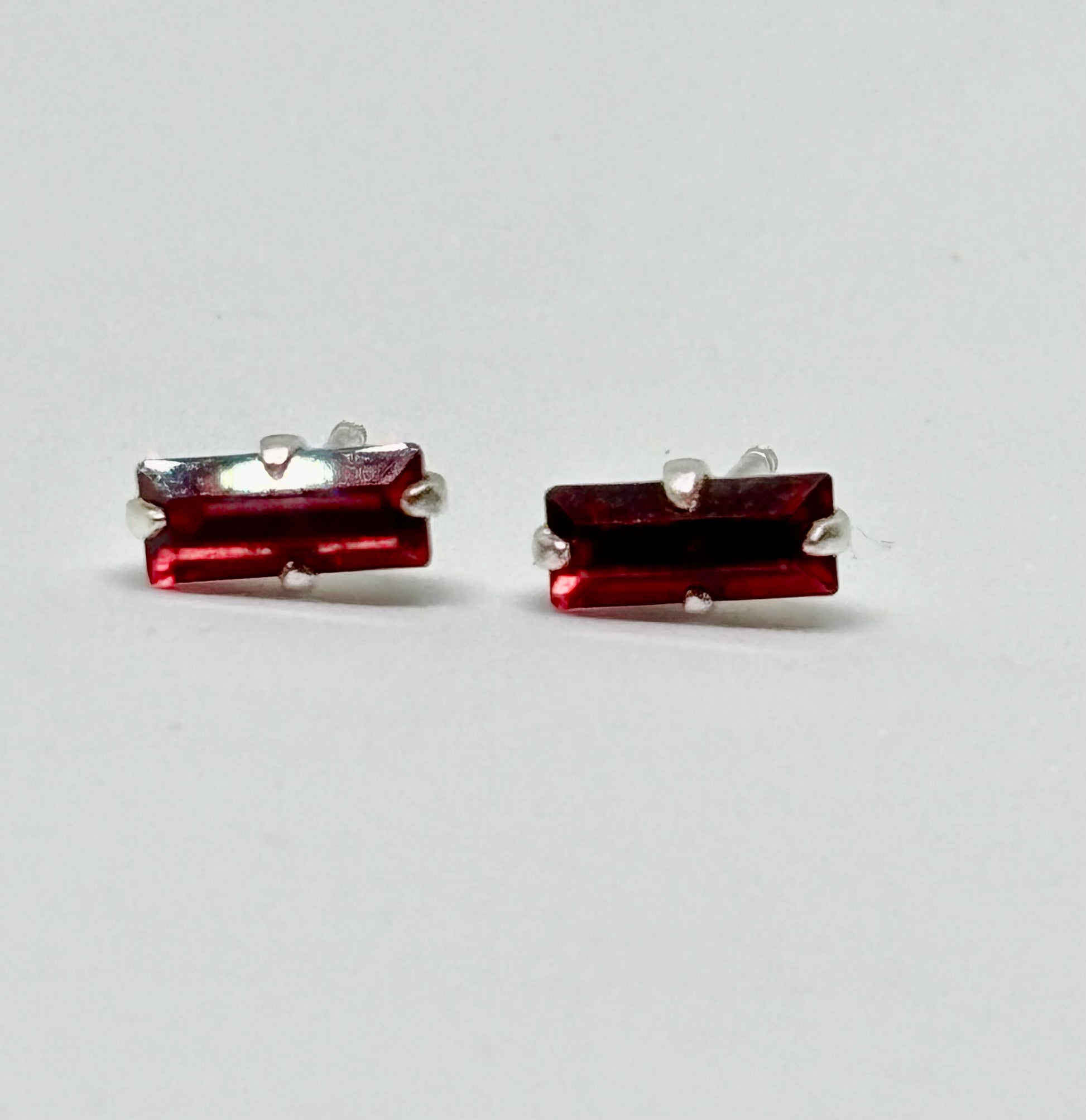 Oblong red crystal ear studs from Pixi Daisy