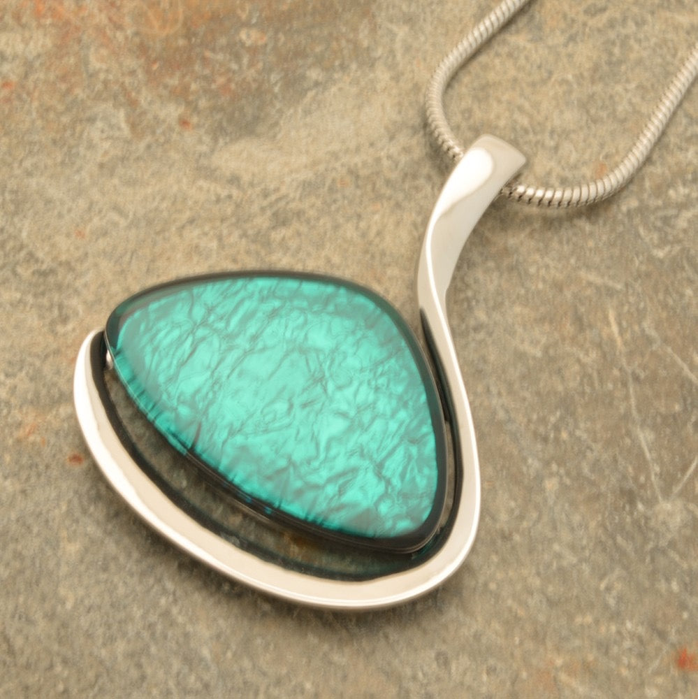 Miss Milly Dark Green Necklace from Pixi Daisy