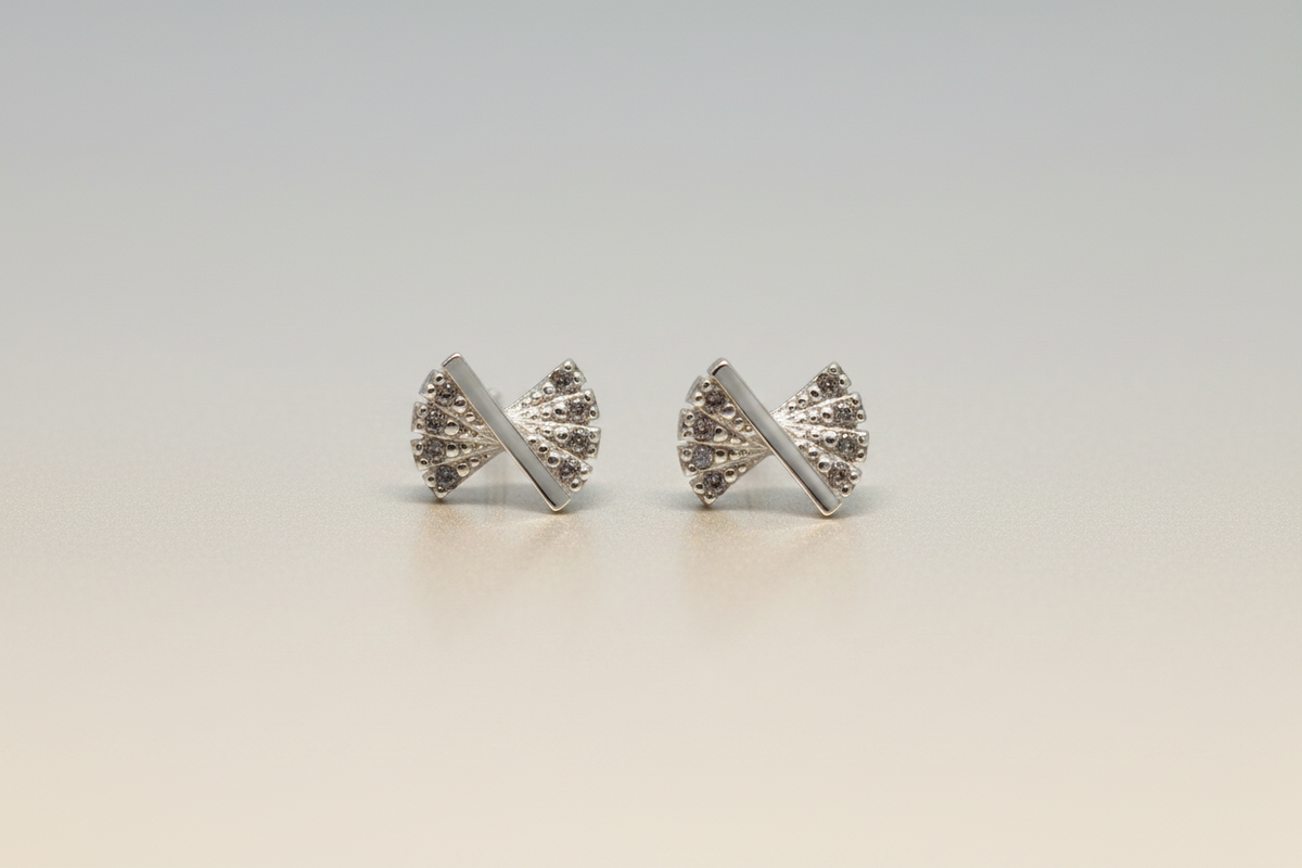 Bow Earrings from Pixi Daisy