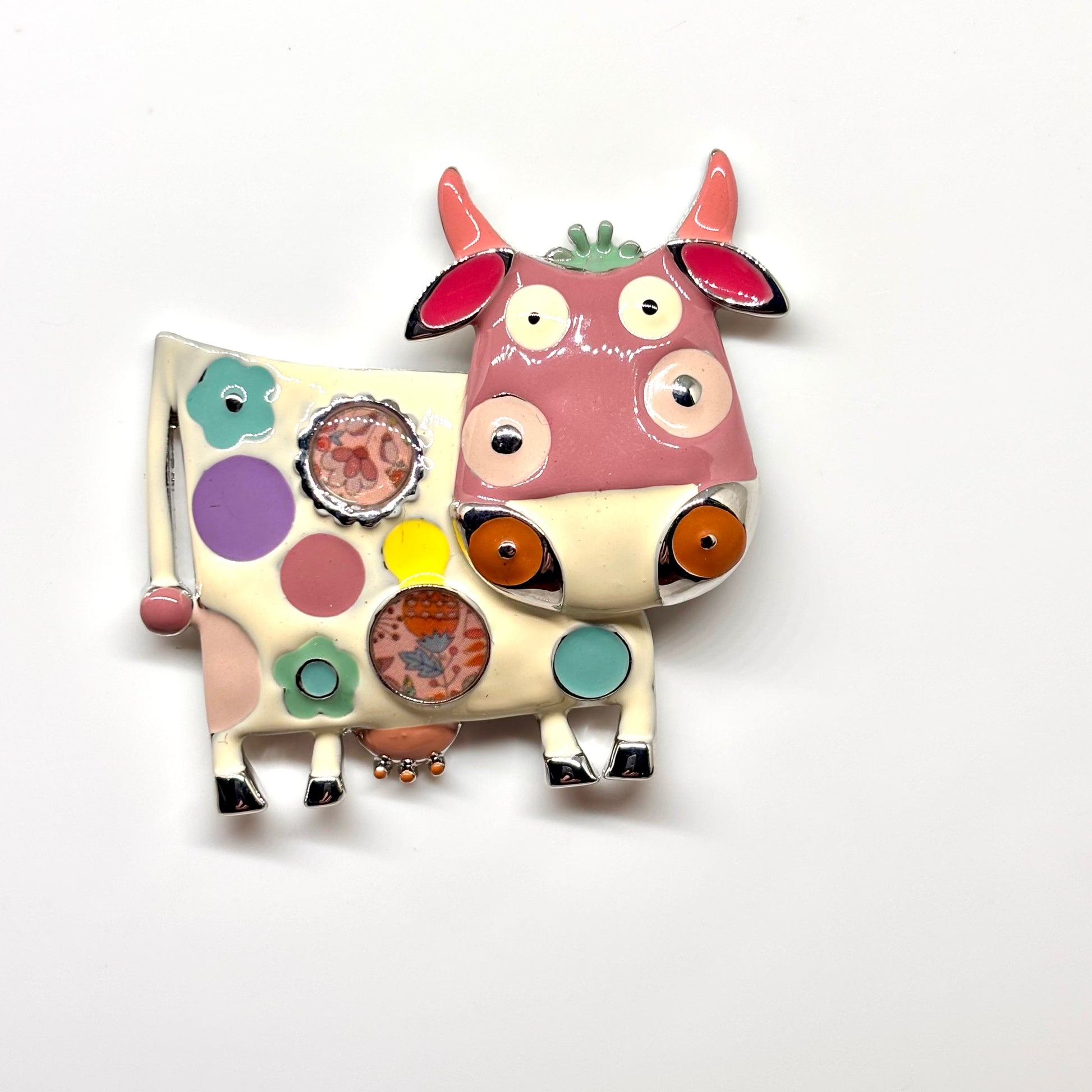 Miss Milly Cow Magnetic Brooch frim Pixi Daisy