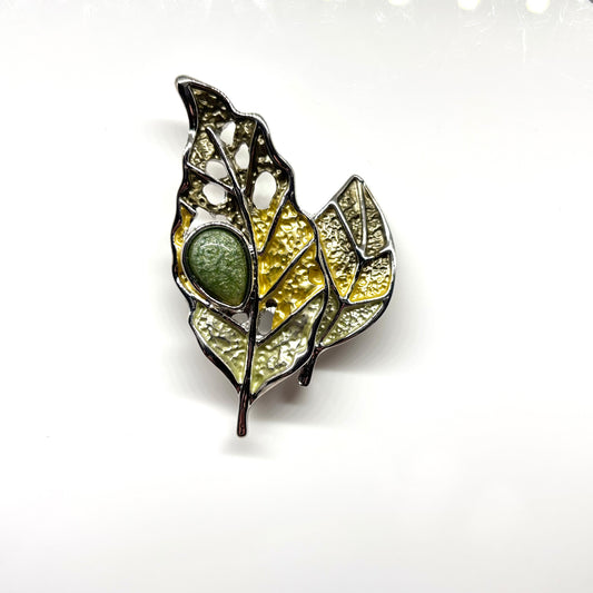 Miss Milly Green Leaf Magnetic Brooch from Pixi Daisy