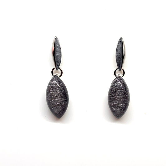Miss Milly Grey Ellipse Earrings from Pixi Daisy