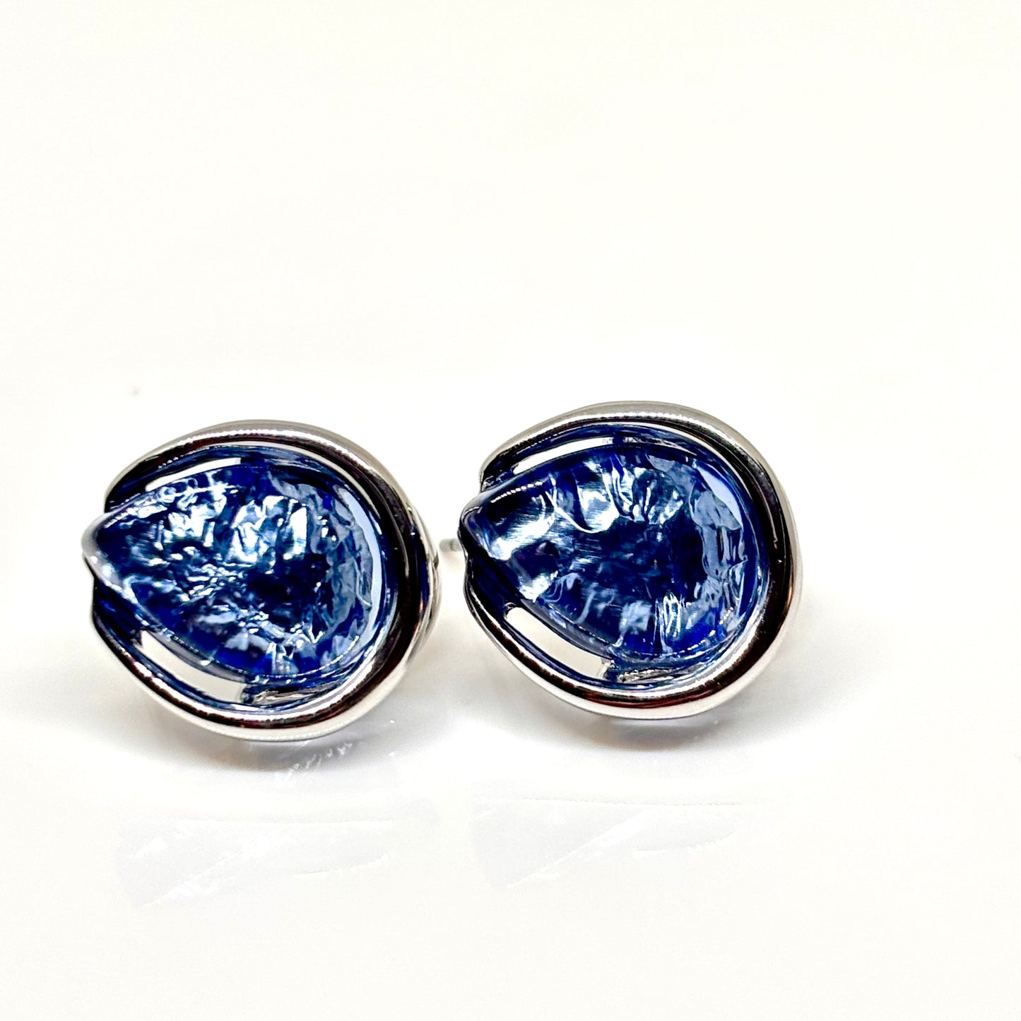 Miss Milly Powder Blue Earrings from Pixi Daisy