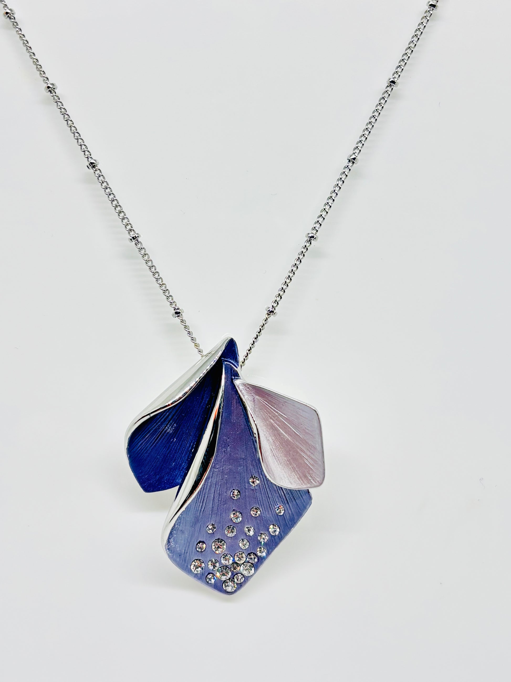 Miss Milly Purple Iris Necklace from Pixi Daisy