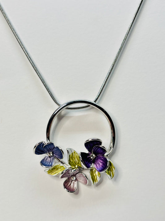 Miss Milly Viola necklace from Pixi Daisy
