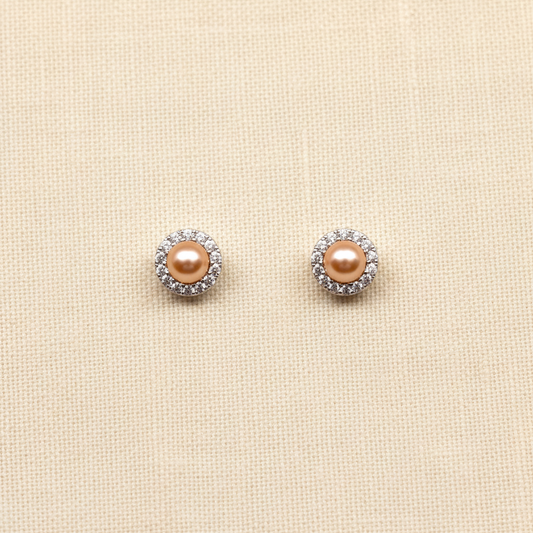Pearl Halo Stud Earrings - pixi daisy