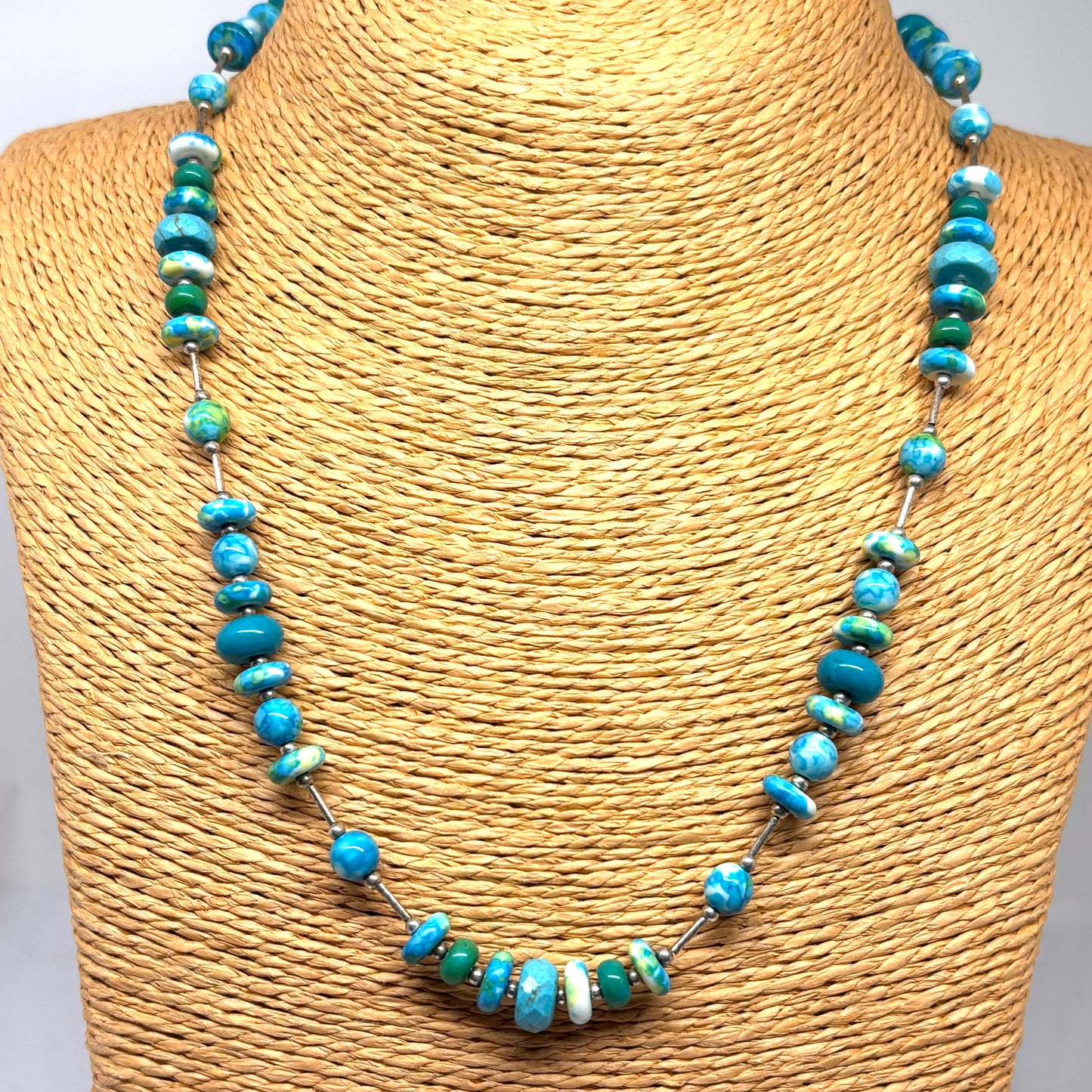 Ronin necklace from Pixi Daisy