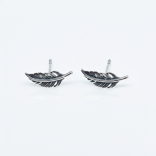 Feather Sterling Silver Stud Earrings - pixi-daisy