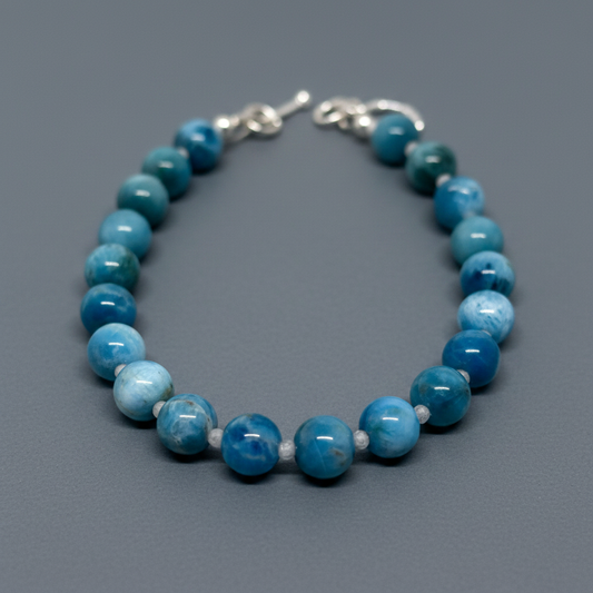 blue apatite bracelet from pixi daisy