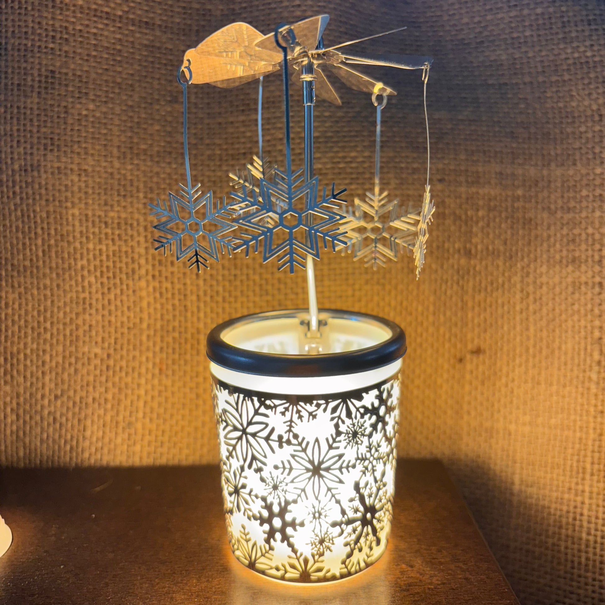 Snowflake Carousel Tea Light Holder - Pixi Daisy