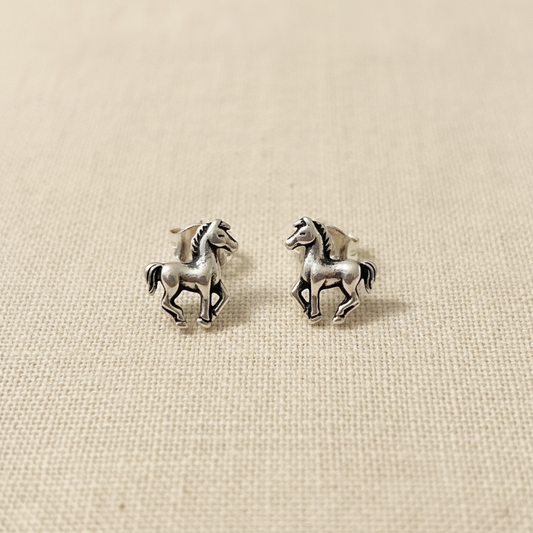 Sterling Silver Horse Stud Earrings from pixi daisy