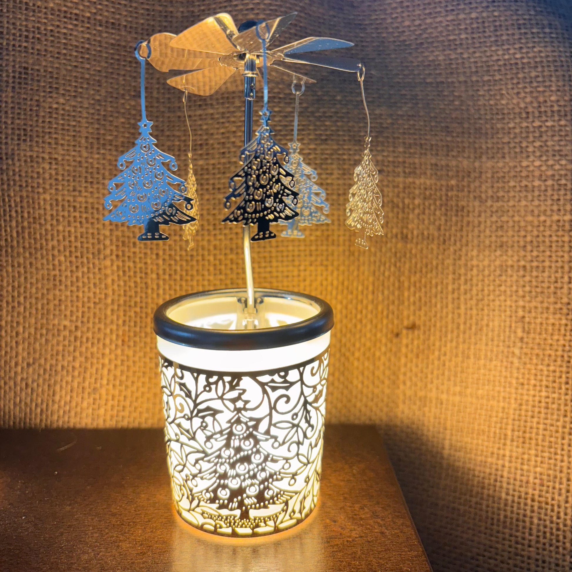 Christmas Tree Carousel Tea Light Holder - Pixi Daisy