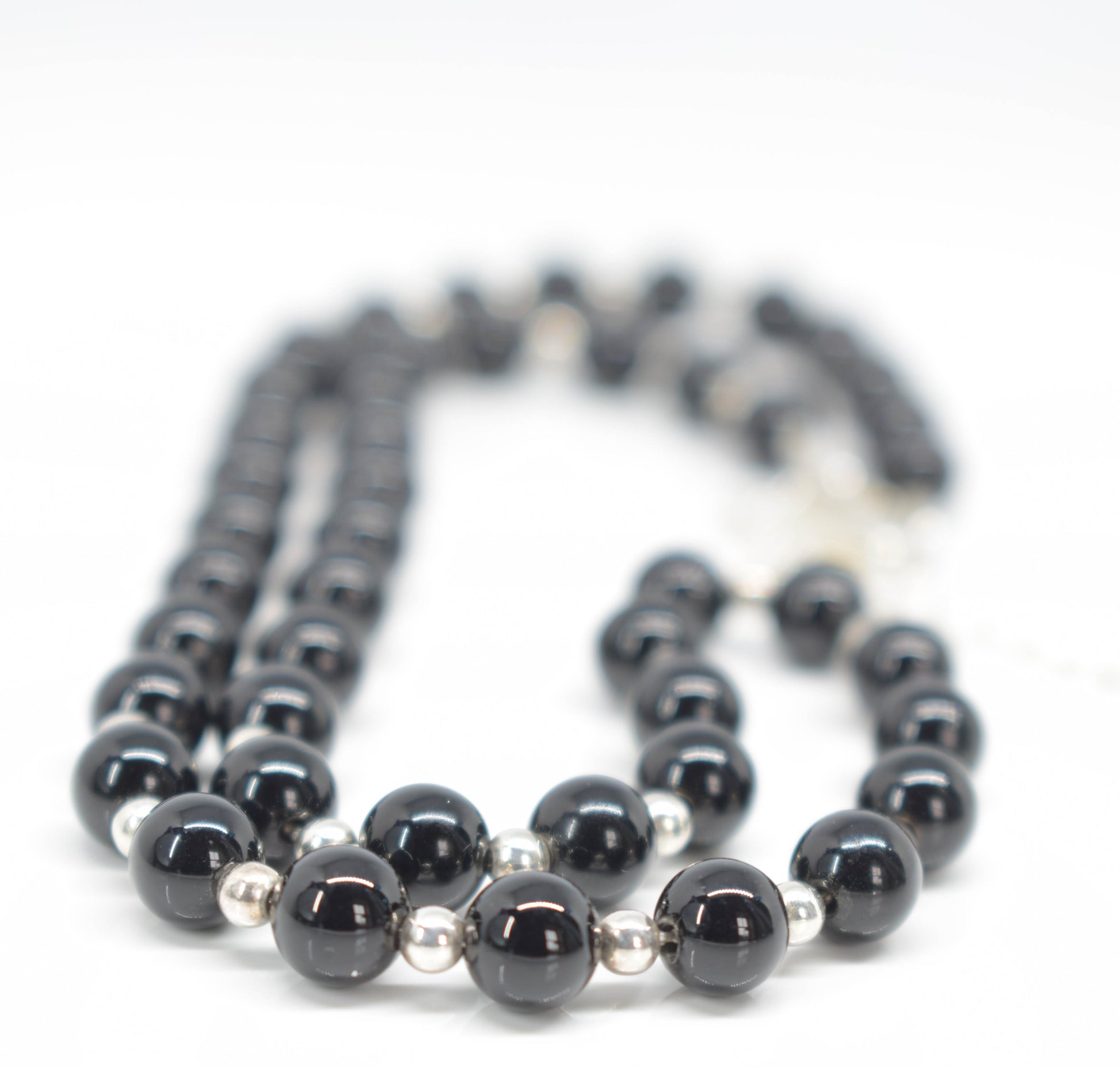 Handmade Black Onyx Necklace - Pixi Daisy